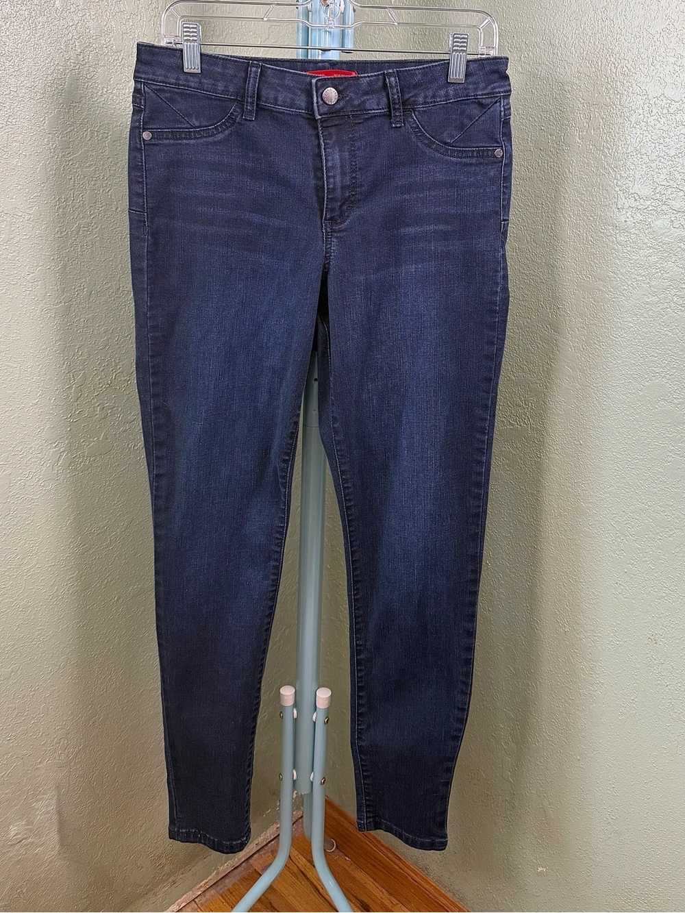 Jennifer Lopez Dark Indigo Skinny Jeans